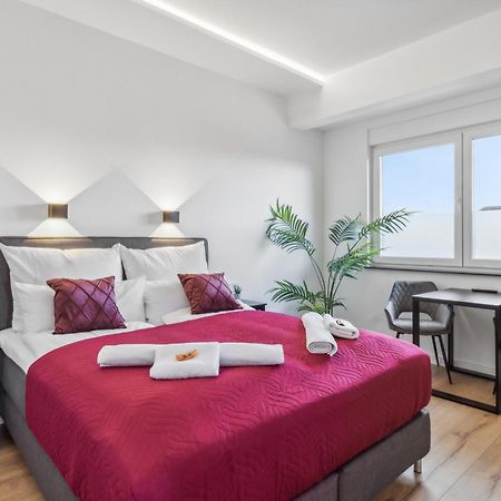 Suite4Me - Moderne Apartments I Kueche I Balkon I Waschmaschine Dietzenbach Exterior photo