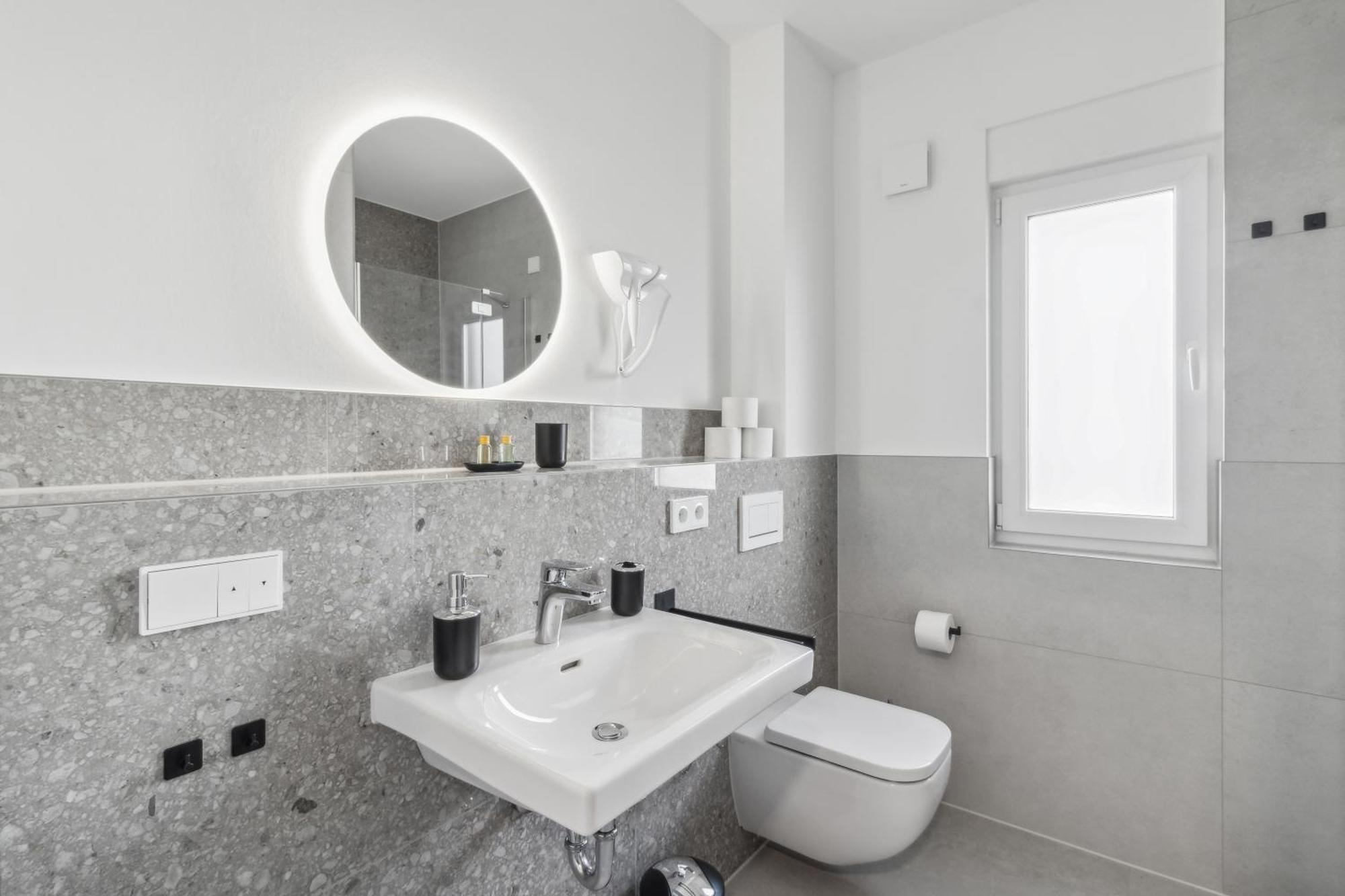 Suite4Me - Moderne Apartments I Kueche I Balkon I Waschmaschine Dietzenbach Exterior photo