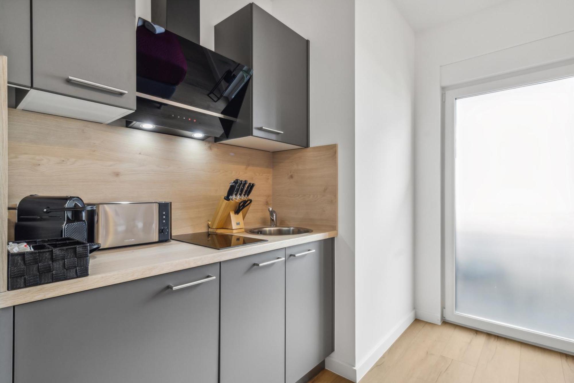 Suite4Me - Moderne Apartments I Kueche I Balkon I Waschmaschine Dietzenbach Exterior photo
