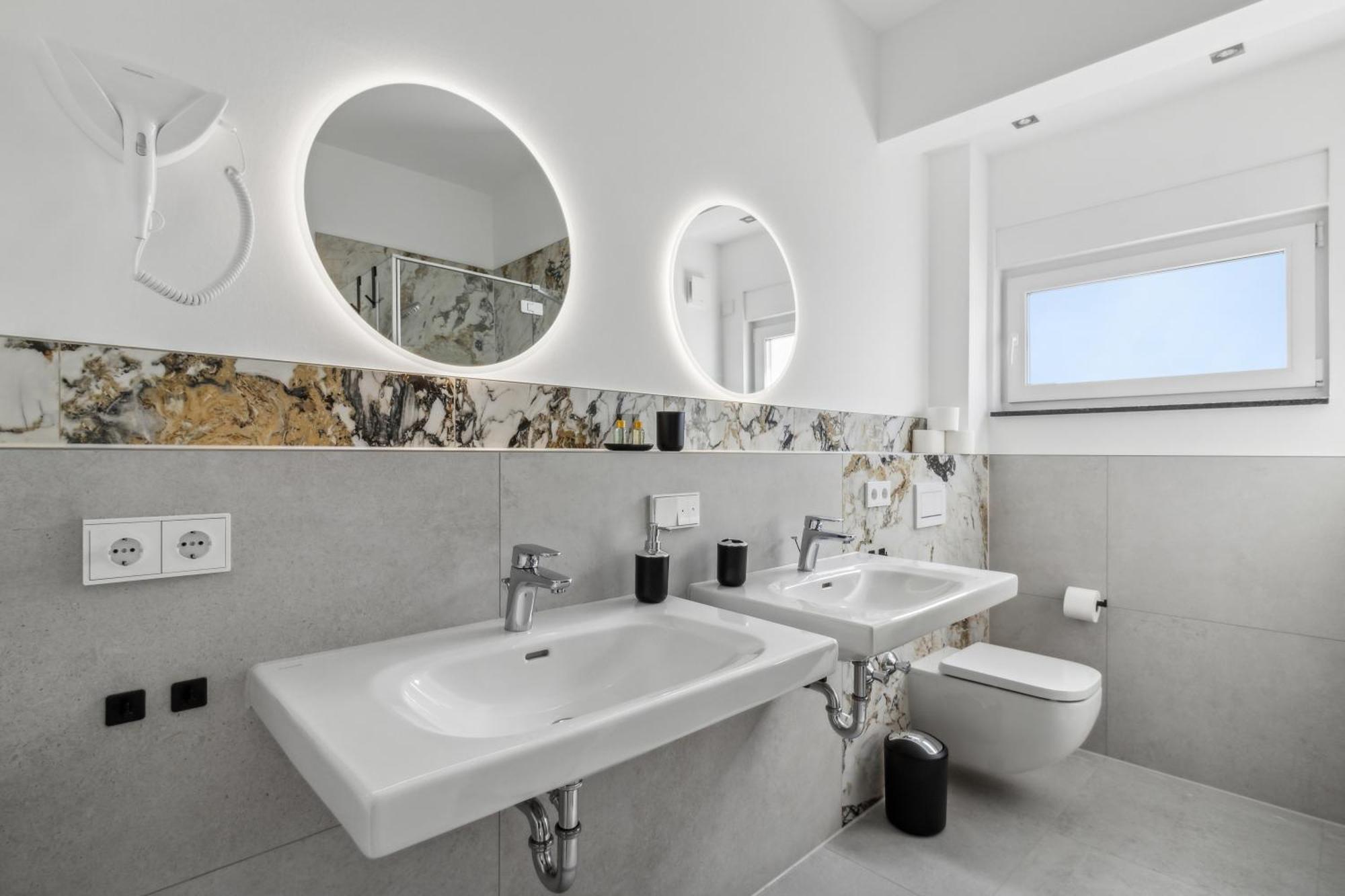 Suite4Me - Moderne Apartments I Kueche I Balkon I Waschmaschine Dietzenbach Exterior photo